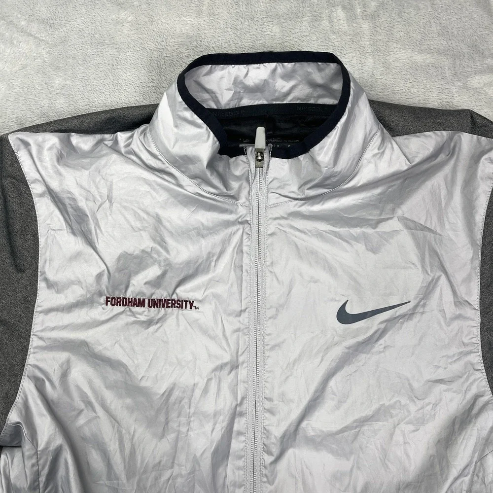 Nike Golf Fordham University Windbreaker Jacket Mens Small Gray White Full Zip‎